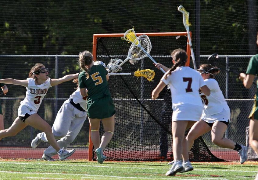 Girls-Lax_26_12_2x