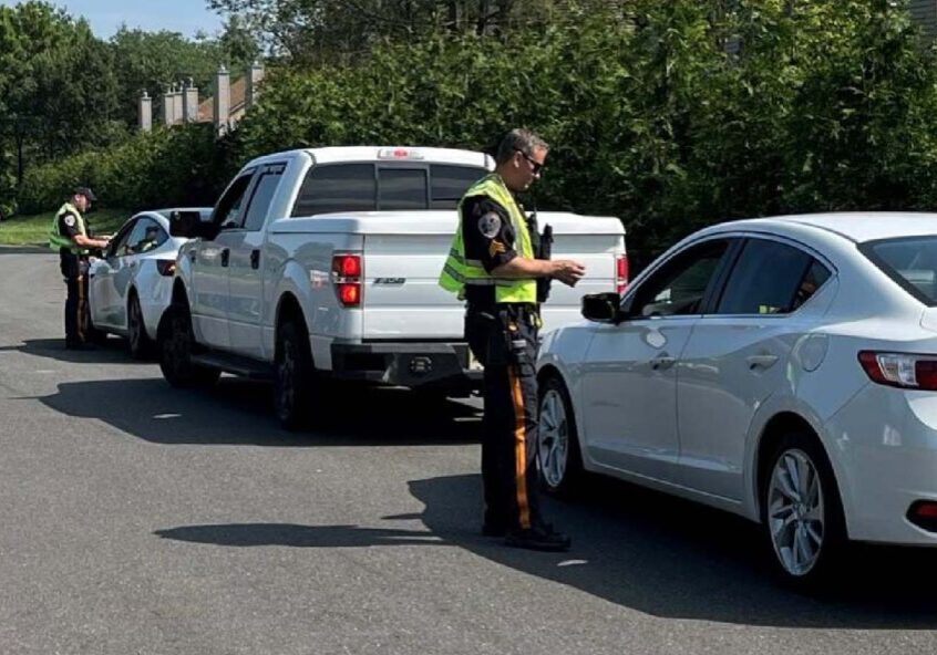 Pedestrian-Awareness_1@2x